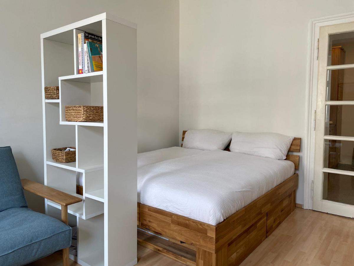 Central Sunny Flat With Free Parking Apartment Wien Ngoại thất bức ảnh