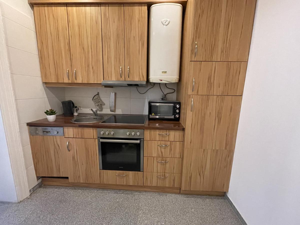 Central Sunny Flat With Free Parking Apartment Wien Ngoại thất bức ảnh