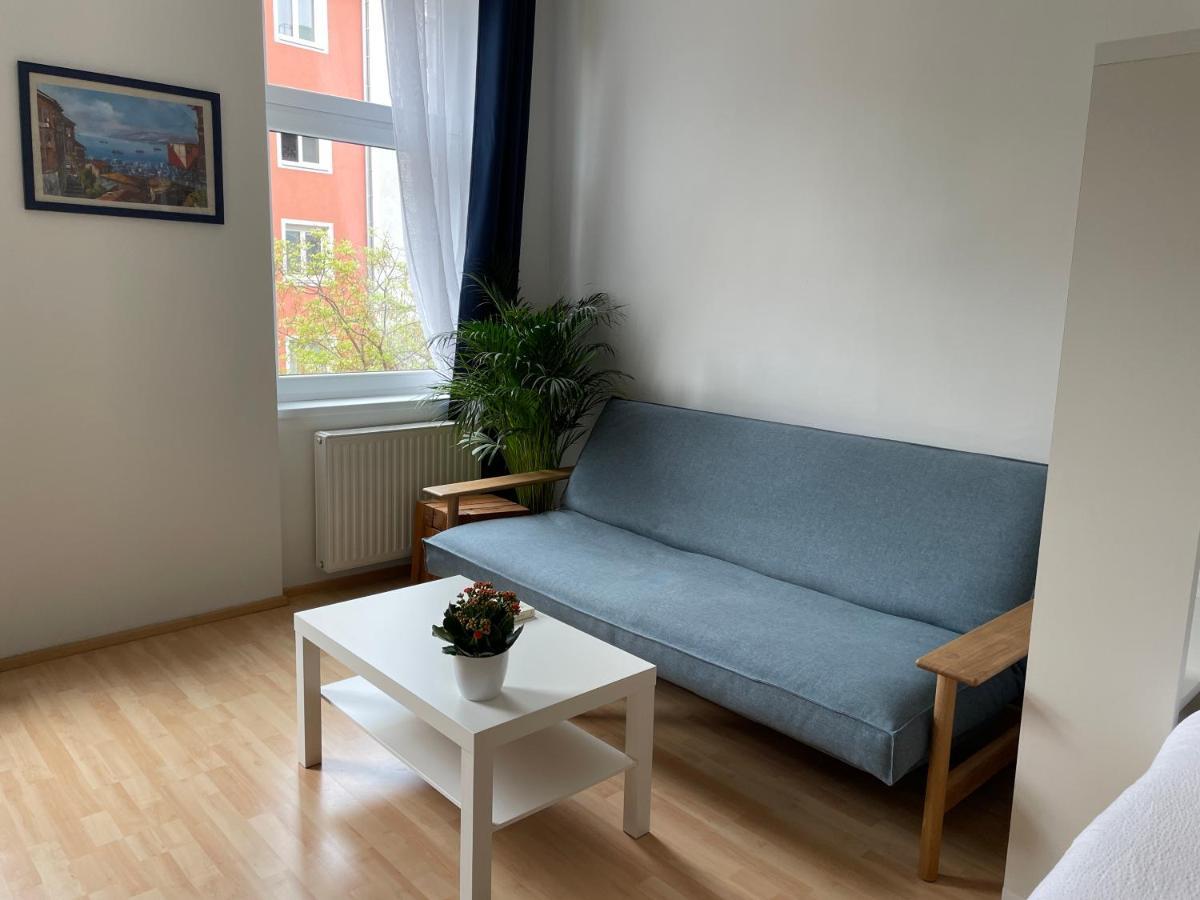 Central Sunny Flat With Free Parking Apartment Wien Ngoại thất bức ảnh
